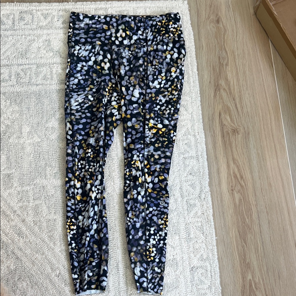 Lululemon Fast and Free High-Rise Tight 25" Multicolor Patterned Leggings size 6